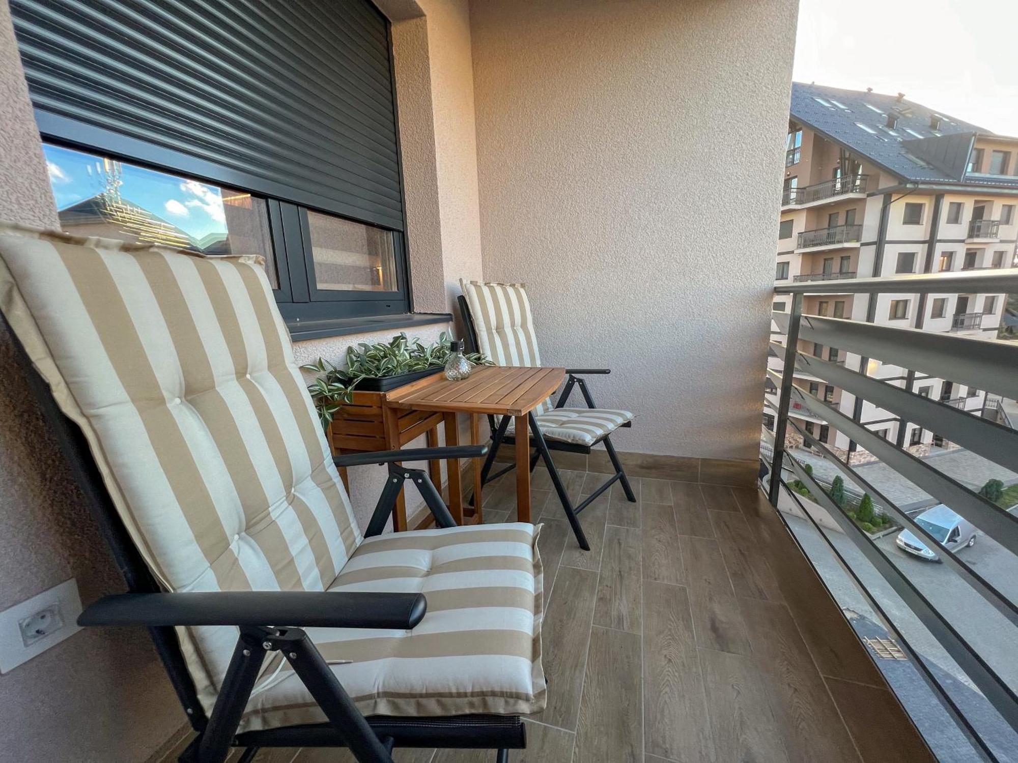 Apartment Mm