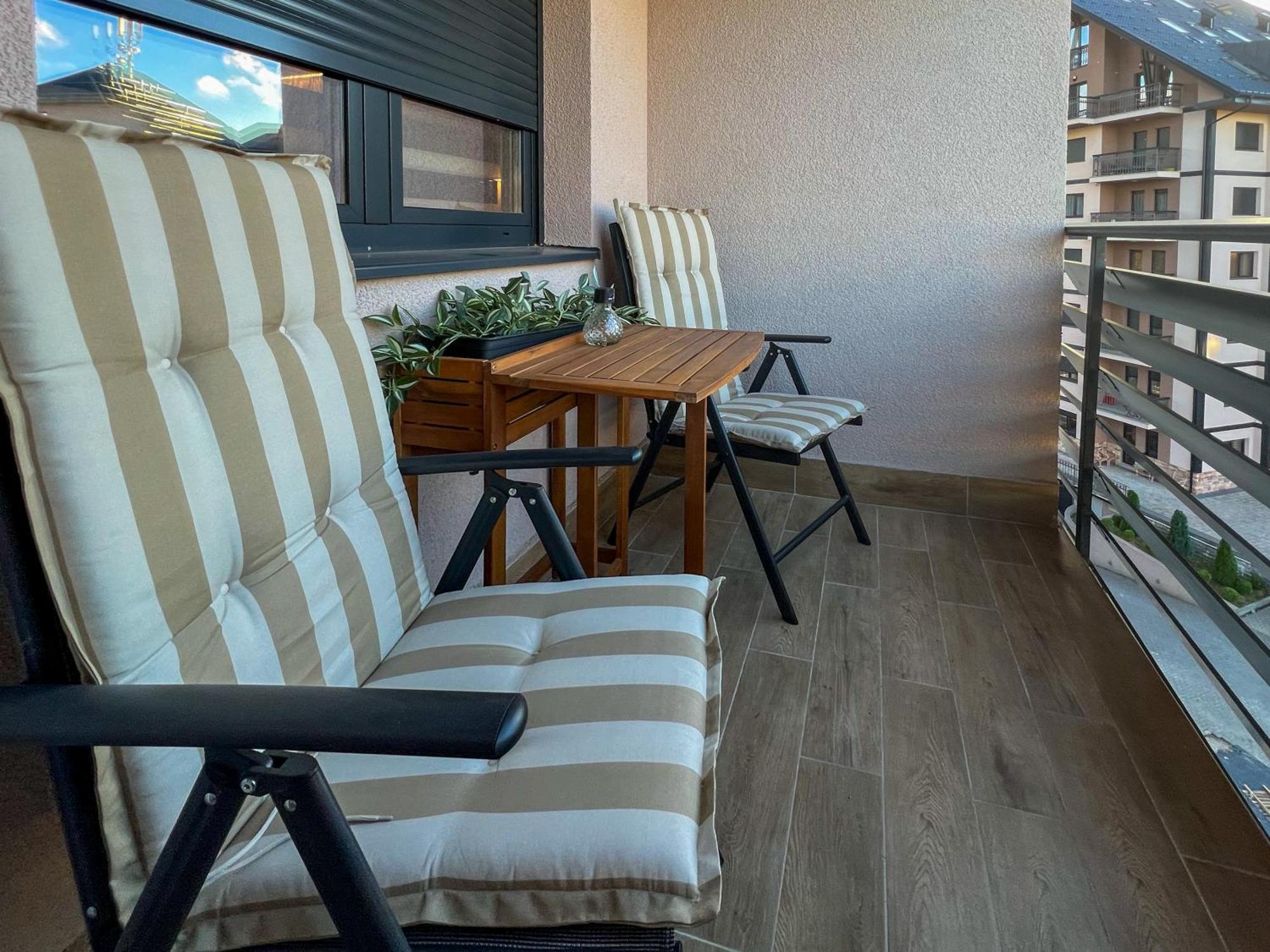 Apartment Mm